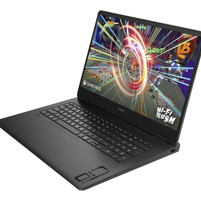 Computador portátil preto com teclado qwerty e ecrã colorido de videojogo