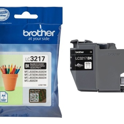 Cartucho de tinta Brother LC3217 BK preto com embalagem azul e branca ao lado