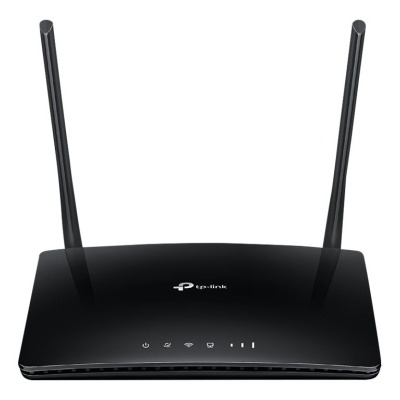 Roteador preto TP-Link com duas antenas externas
