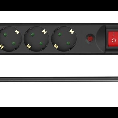 Toma de múltiplos preta com 6 entradas e botão vermelho