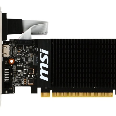 Placa gráfica MSI preta com dissipador e conetores DVI, HDMI, VGA em fundo branco