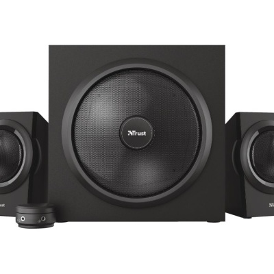 Sistema de colunas Trust com coluna central grande e duas colunas laterais pequenas pretas.