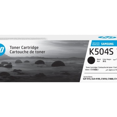 Cartucho de toner HP K504S preto em embalagem branca com imagem de pedras numa praia.