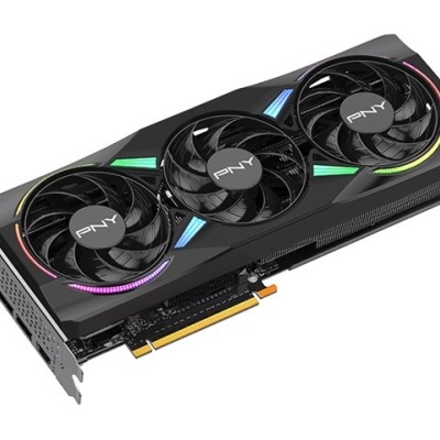 Placa gráfica PNY preta com três ventoinhas e detalhes RGB