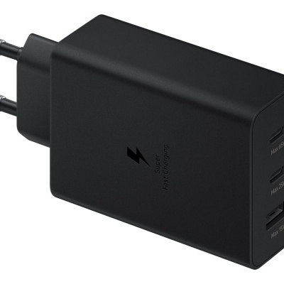 Carregador de parede preto com três portas USB e símbolo de raio