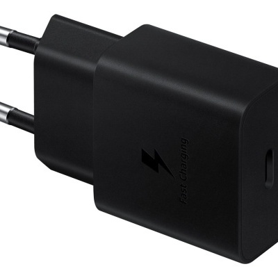 Carregador de parede preto com ficha dupla e porta USB-C