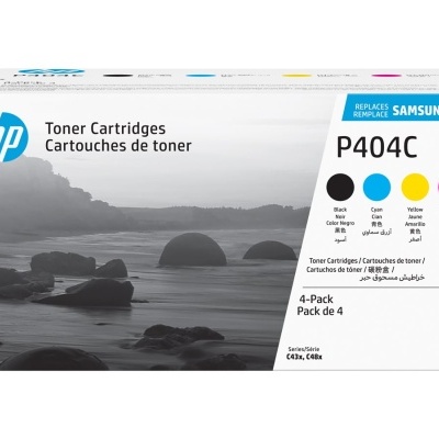 Embalagem branca de cartuchos de toner HP P404C com imagem de paisagem costeira cinzenta.