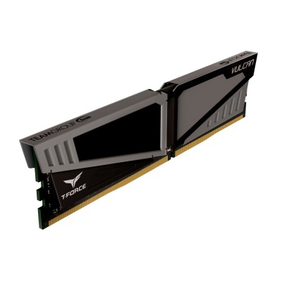 Memória RAM T-Force Vulcan preto e cinzento com dissipador metálico