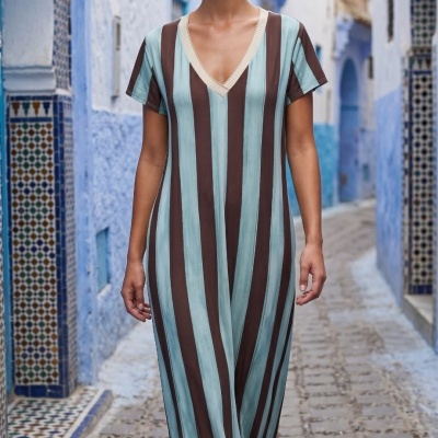 CALÇAS VESTIDOS JARDINEIRAS