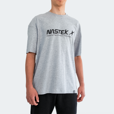 T-shirt cinzenta de manga curta com estampado preto NASTEK.