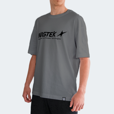 T-shirt cinzenta com texto preto MSTEK