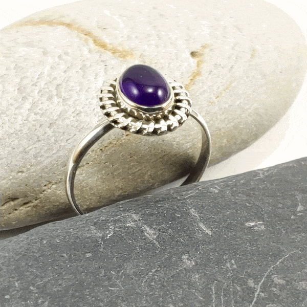 Anel em Prata com Ametista Anel em Prata com Ametista