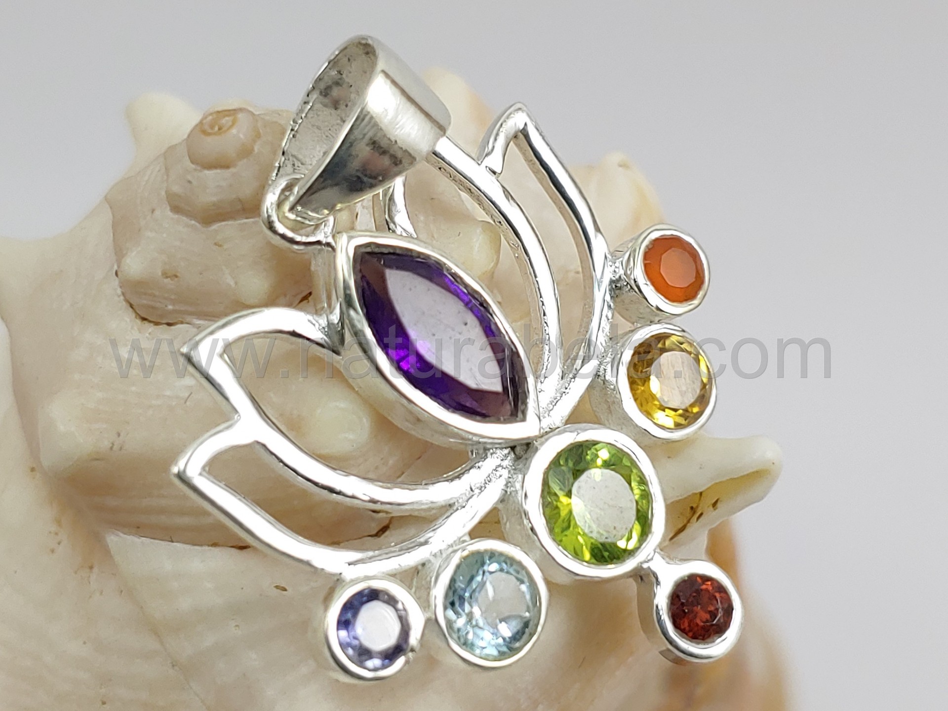 Pendente Flor de Lótus CHACRAS Pendente Flor de Lótus CHACRAS