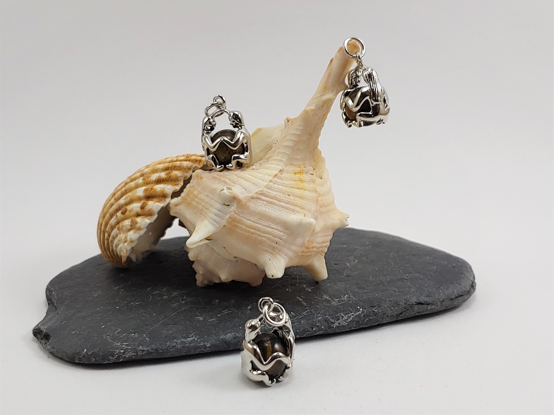 Pendente do signo Gémeos com bola Pendente do signo Gémeos com bola