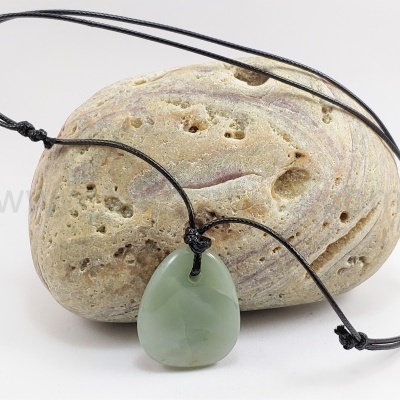 Colar com Aventurina Verde (signo Caranguejo )