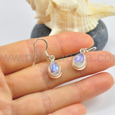 Brincos Lágrima em Prata com Pedra da Lua