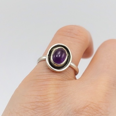 Anel em Prata com Ametista Anel em Prata com Ametista