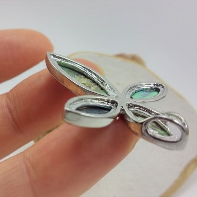 Pendente Cruz com Madrepérola Pendente Cruz com Madrepérola