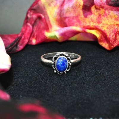 Anel Prata Flor com Lapislazuli