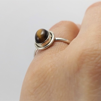 Anel em Prata com Olho de Tigre