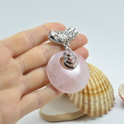 Pendente de quartzo rosa com cilindro filigrana