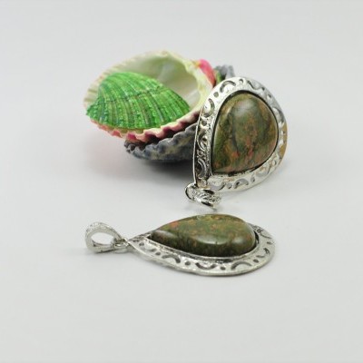 Pendente cor Prateado de Unakita Pendente cor Prateado de Unakita