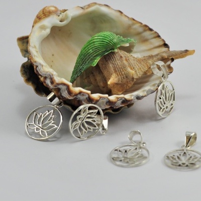 Pendente em Prata Flor de Lótus