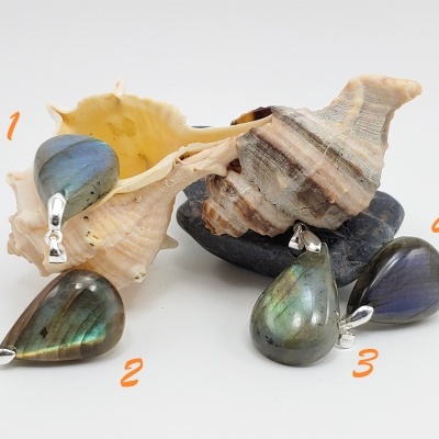 Pendente Labradorite em Prata Gota