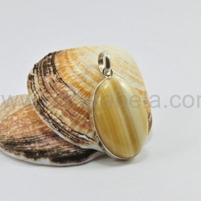 Pendente em prata lisa Oval de Ágata Rendada