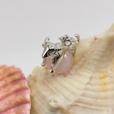 Pendente do signo Touro com bola Pendente do signo Touro com bola