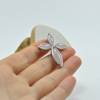 Pendente Cruz com Quartzo Rosa