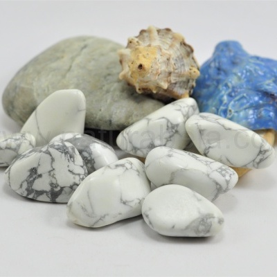 Howlite