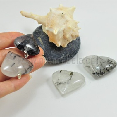 Pendente Coração grande de Quartzo Rutilado com Turmalina negra Pendente Coração grande de Quartzo Rutilado com Turmalina negra