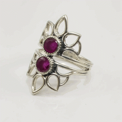 Anel em Prata Rubi modelo "Rainha"