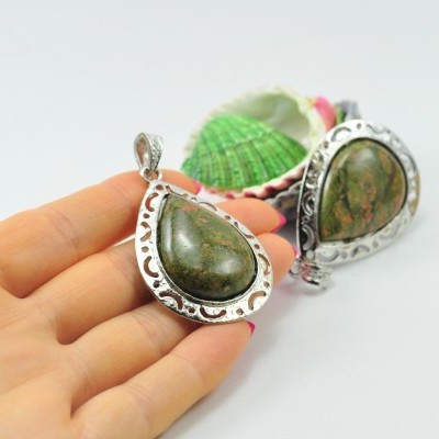 Pendente cor Prateado de Unakita