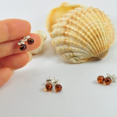 Brincos bola de Âmbar 5mm com fecho em Prata