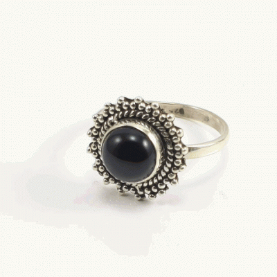 Anel em Prata ONIX modelo "Sol"