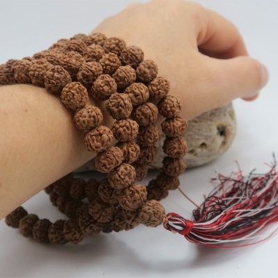 JapaMala 108 Rudrakshas 10mm cor Natural