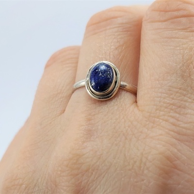Anel em Prata com Lapislazúli