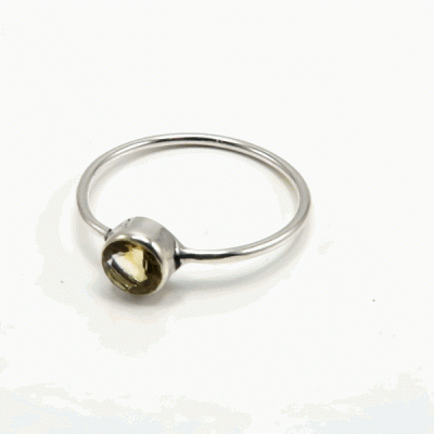 Anel Solitário Prata com Citrino Anel Solitário Prata com Citrino