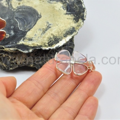 Trevo com banho prata com 4 Ágatas