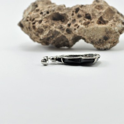 Pendente de Onix em formato guitarra Pendente de Onix em formato guitarra