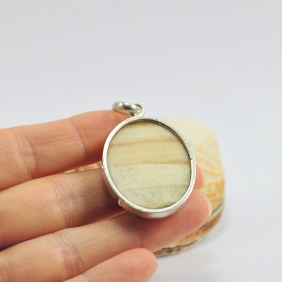 Pendente em Prata Redondo com Ágata Rendada