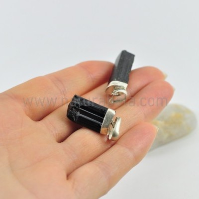 Pendente em Prata Turmalina Negra em Bruto (médio)