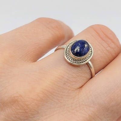 Anel em Prata com Lapis lazuli