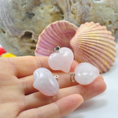 Pendente coração de quartzo rosa