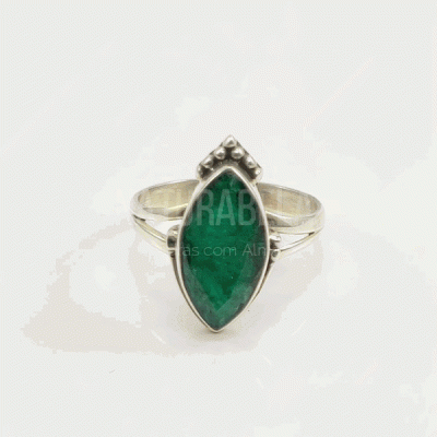 Anel em Prata Esmeralda modelo 