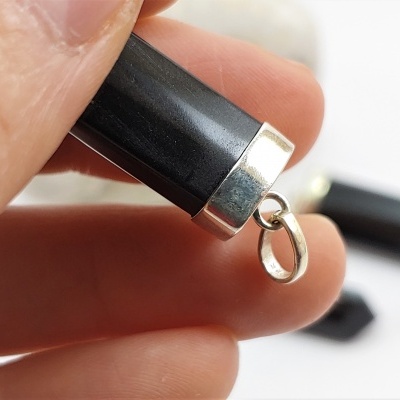 Turmalina Negra em Bastão de PRATA Turmalina Negra em Bastão de PRATA