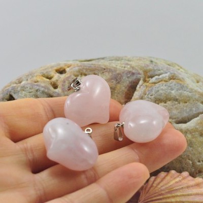 Pendente coração de quartzo rosa