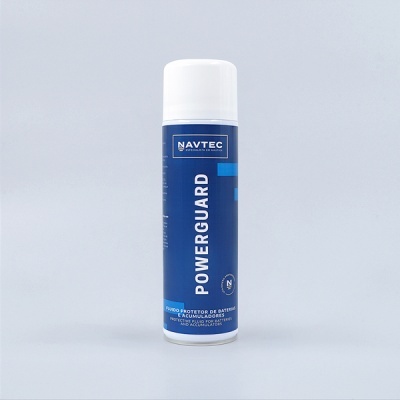 Frasco de spray azul e branco NAVTEC POWERGUARD com texto em português